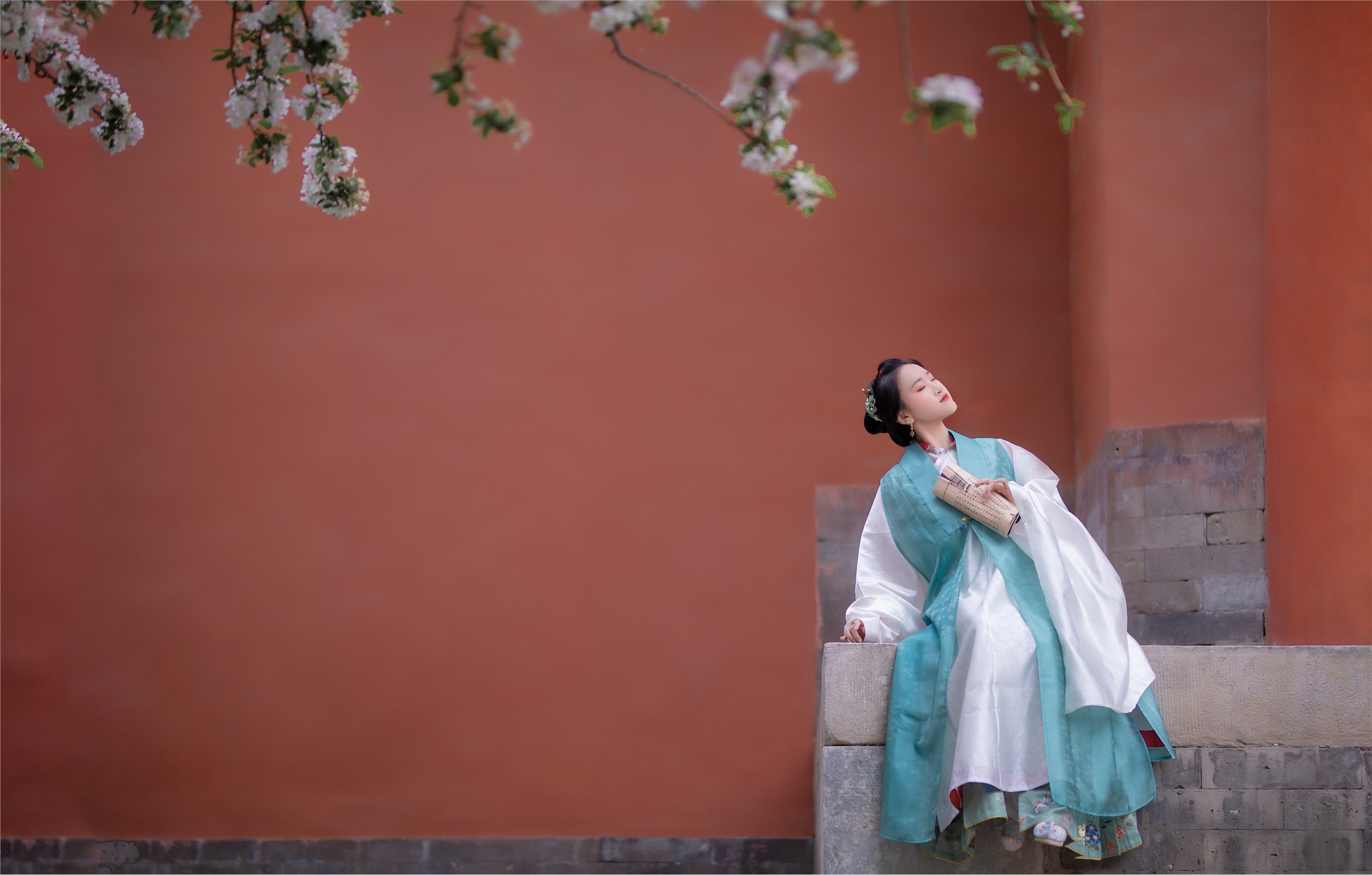 YITUYU艺图语 2021.08.30 花想容 晴空